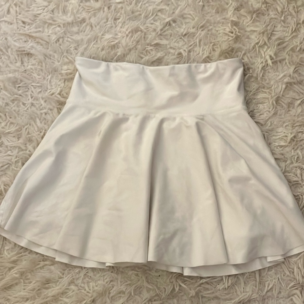 Old Navy Girls XL White Athletic Skirt